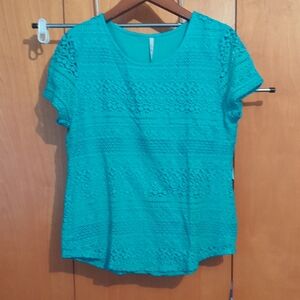 Leo & Nicole Medium Aqua Lace Blouse